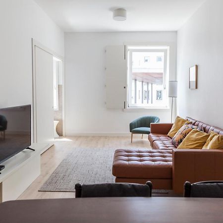 Classy 2Bdr Apartment In Downtown By Lovelystay Lisboa Exterior foto