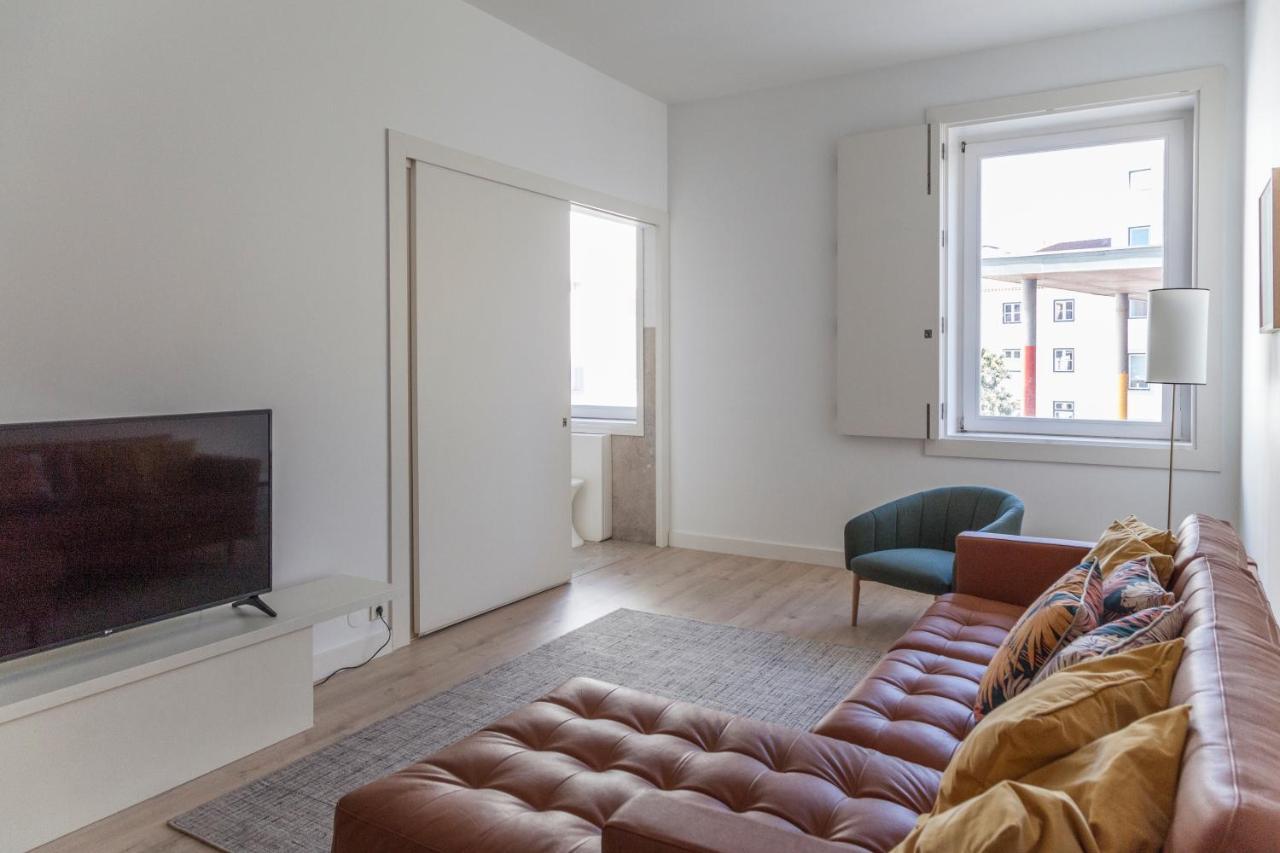 Classy 2Bdr Apartment In Downtown By Lovelystay Lisboa Exterior foto